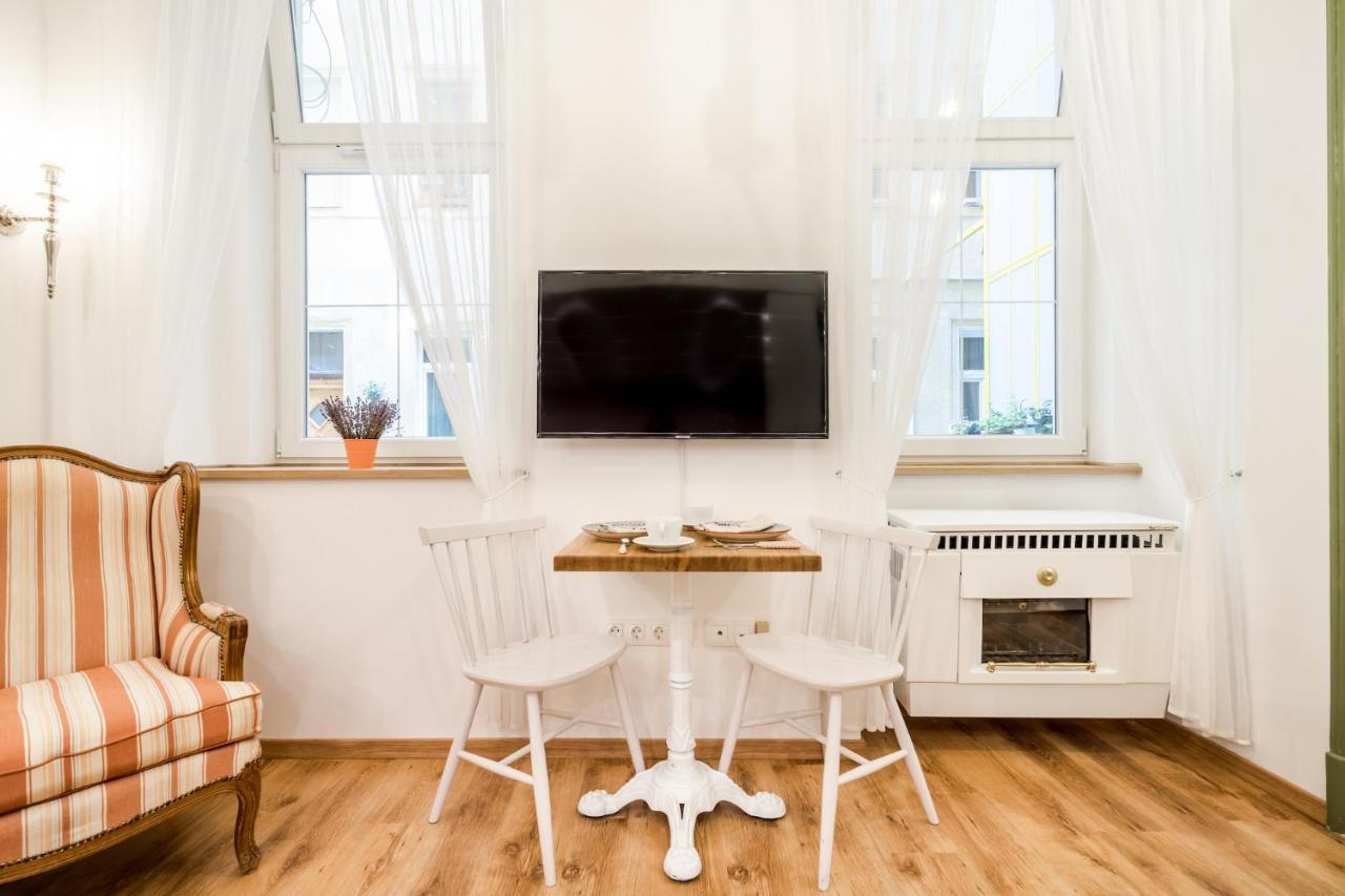 Provence Home - Citycenter, Tv, Washer, Coffee-Tea Будапеща Екстериор снимка